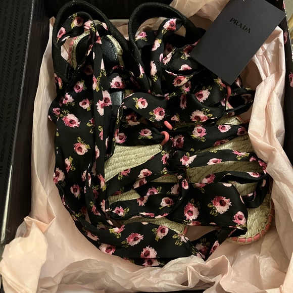Prada beautiful lace up floral espadrille espadrilles summer sandals 40 9 9.5 - Picture 7 of 11